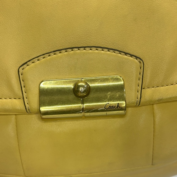 Coach Yellow Hobo Bag1 - Picture 5 of 16